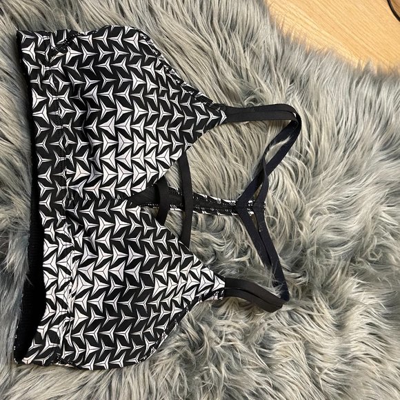 NWOT Victoria Sport - Sports Bra - Small - Sexy - Picture 1 of 8